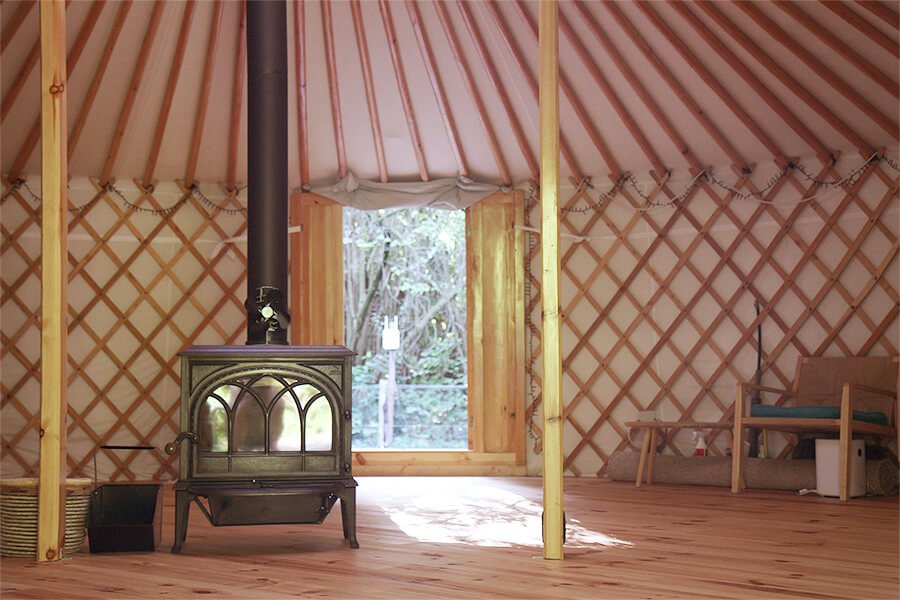 yurt-binnen.jpg
